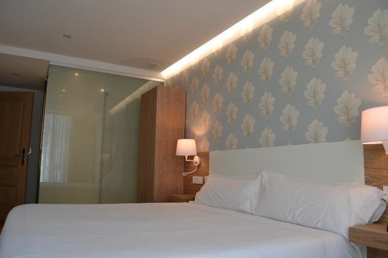 Denike By Atalaia Hoteles Santiago de Compostela Exterior photo